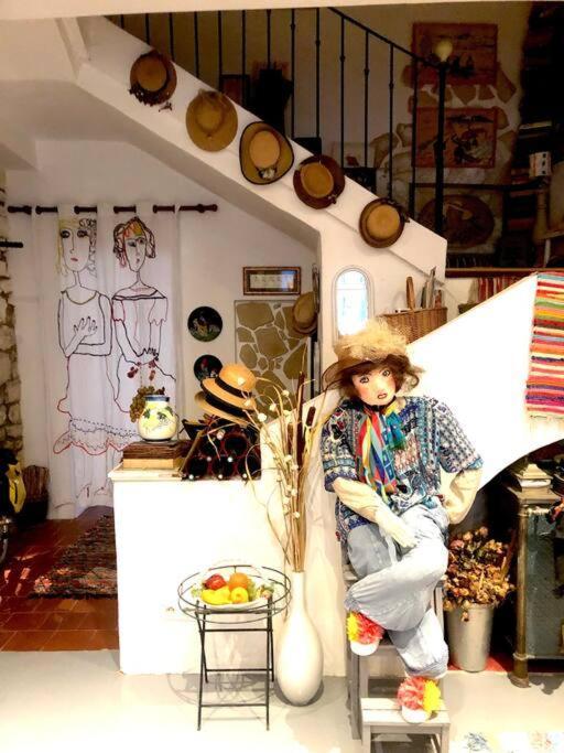 오르곤 La Begude Des Alpilles B&B 외부 사진