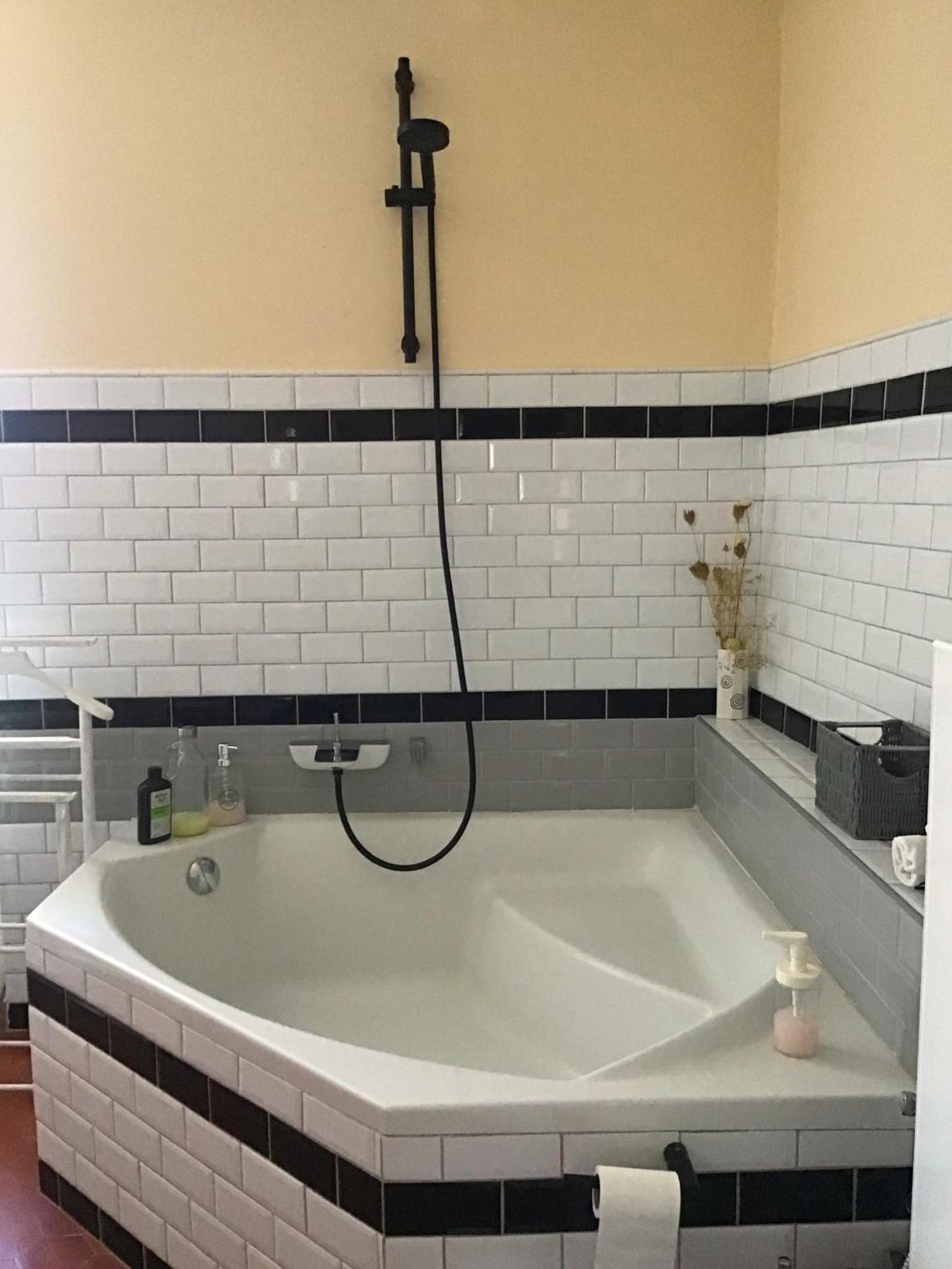 오르곤 La Begude Des Alpilles B&B 외부 사진