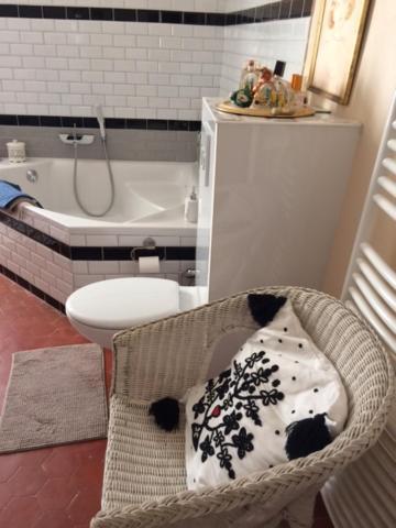 오르곤 La Begude Des Alpilles B&B 외부 사진